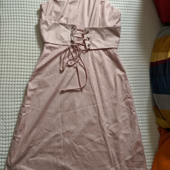 Halter neck Tyra dress - Picture 4 of 6